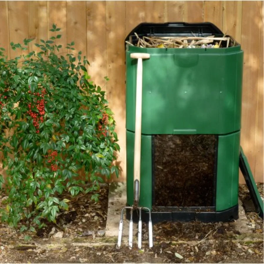 Aerobin 400 Insulated Composter for outdoor composting, durable UV-resistant polypropylene, charcoal gray, rapid heat retention