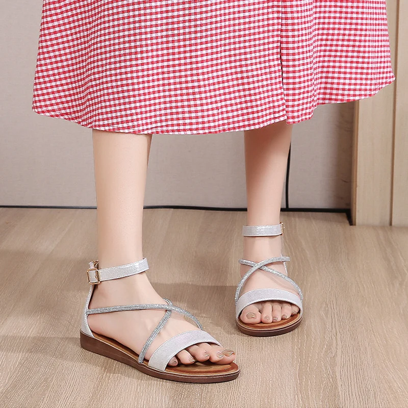 Women New Sandals Bohemia Style Summer Shoes for Women Flat Sandals Beach Shoes Flowers Flip Flops Zapatillas Mujer Sandals