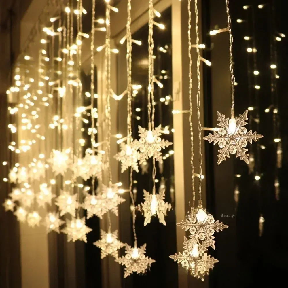 2024 Płatek śniegu Led String Fairy Lights Garland Dekoracje świąteczne do domu Dekoracje ślubne Ogród Kurtyny świetlne Navidad