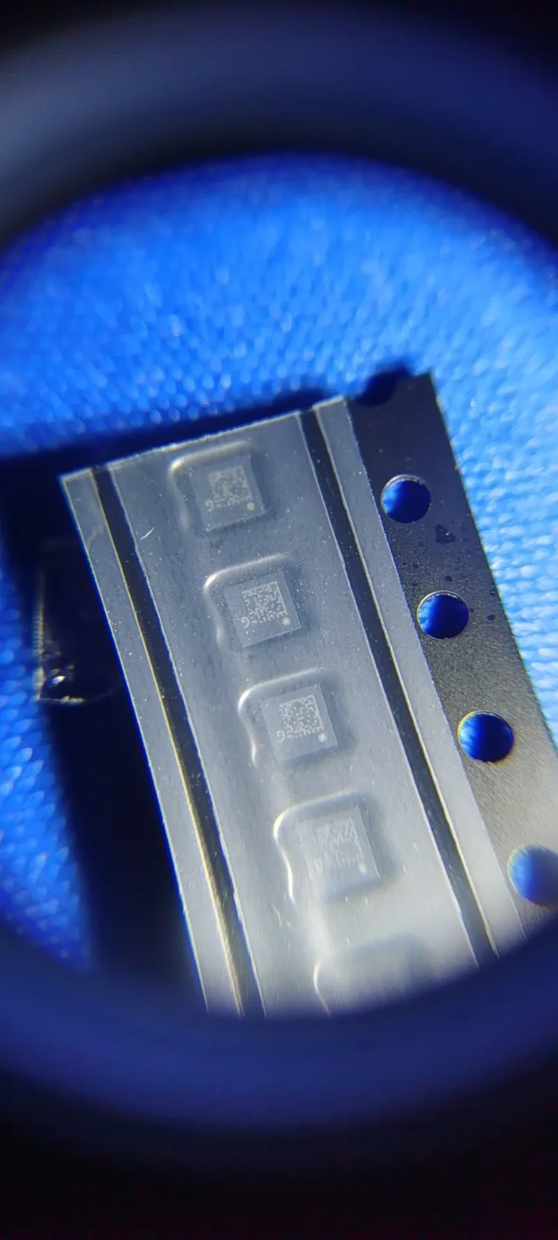 

SACOH New original genuine LIS2DS12TR screen-printed QR code speed sensor chip comes with a built-in step counter