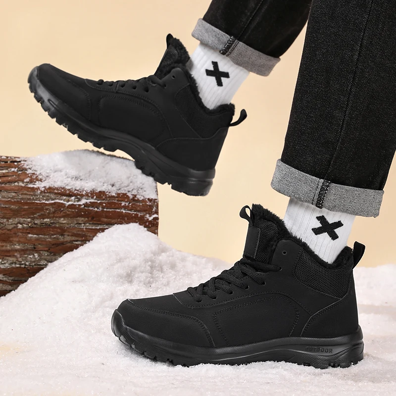 

New winter fleece, warm and waterproof cotton shoes fur and leather integrated work protection high-top shoes for men