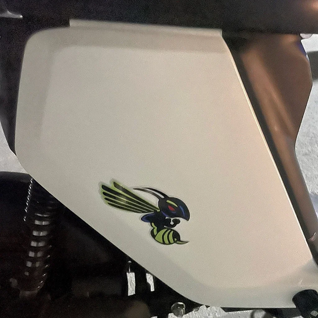 Adesivos refletivos para motocicleta jdm bumblebee, 2 peças, porta de carro, tanque de combustível, vinil, capacete de corrida, acessórios de decoração, decalques