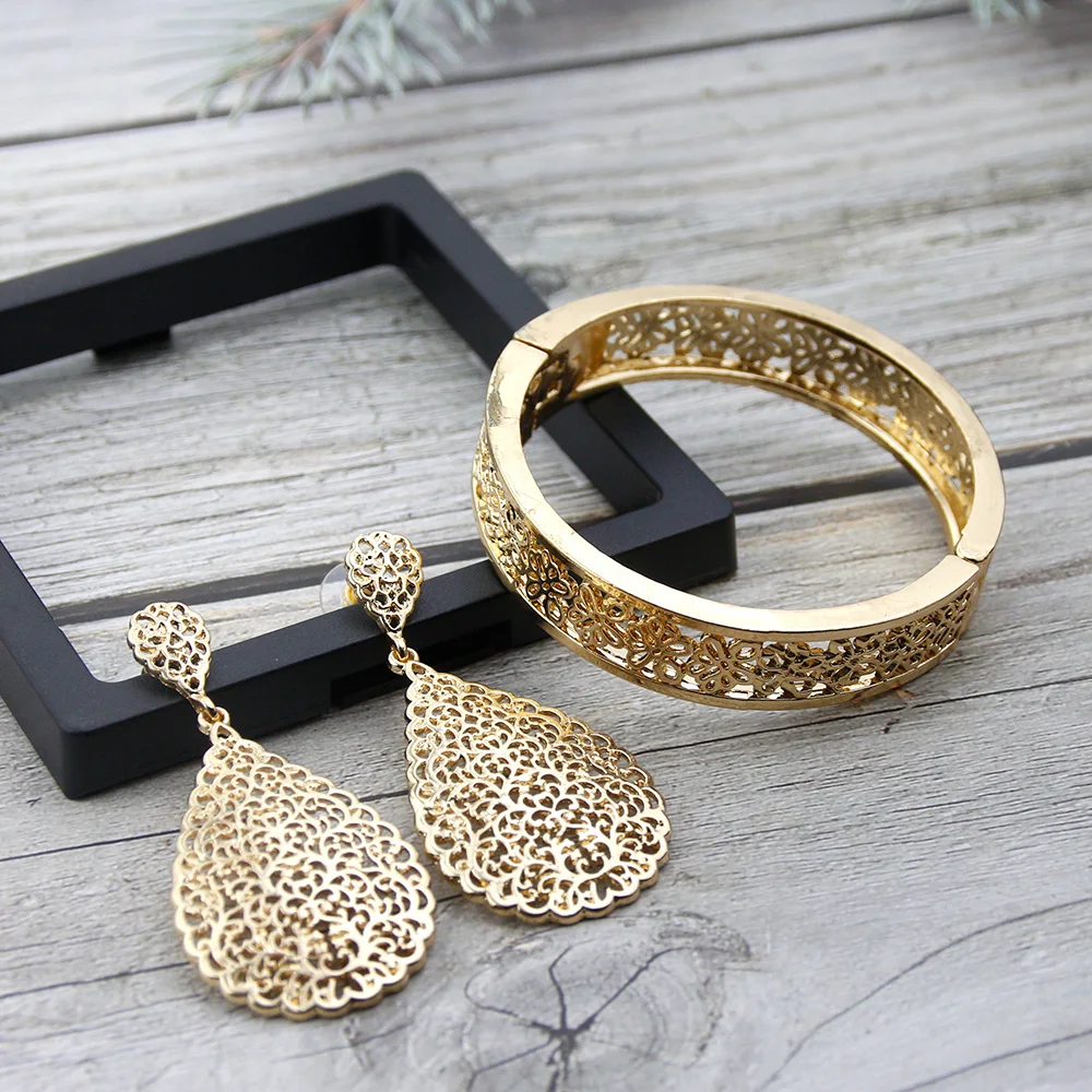 Sunspicems Chic Gold Color Bangle Earring Set Arabic Muslim Wedding Jewelry Luxury Bridal Drop Earring Algeria Brand Bijoux Gift
