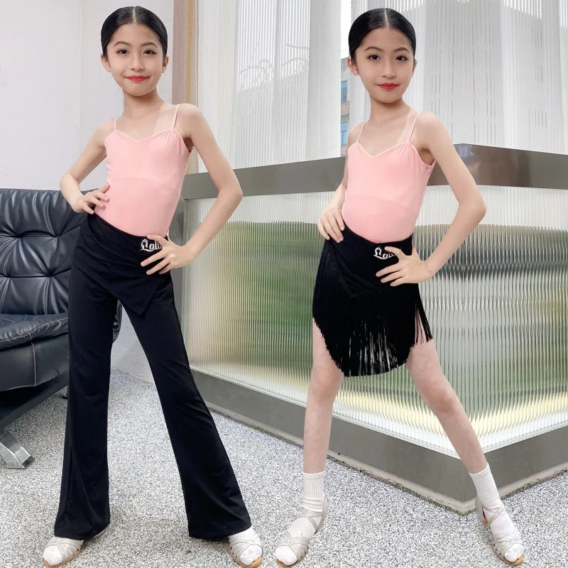 ชุดเต้นลาตินแบบสั่งตัดสำหรับเด็กผู้หญิง สายเดี่ยว กระโปรงผ่าแต่งพู่ ชุดซ้อมเต้น กางเกงขากระดิ่ง