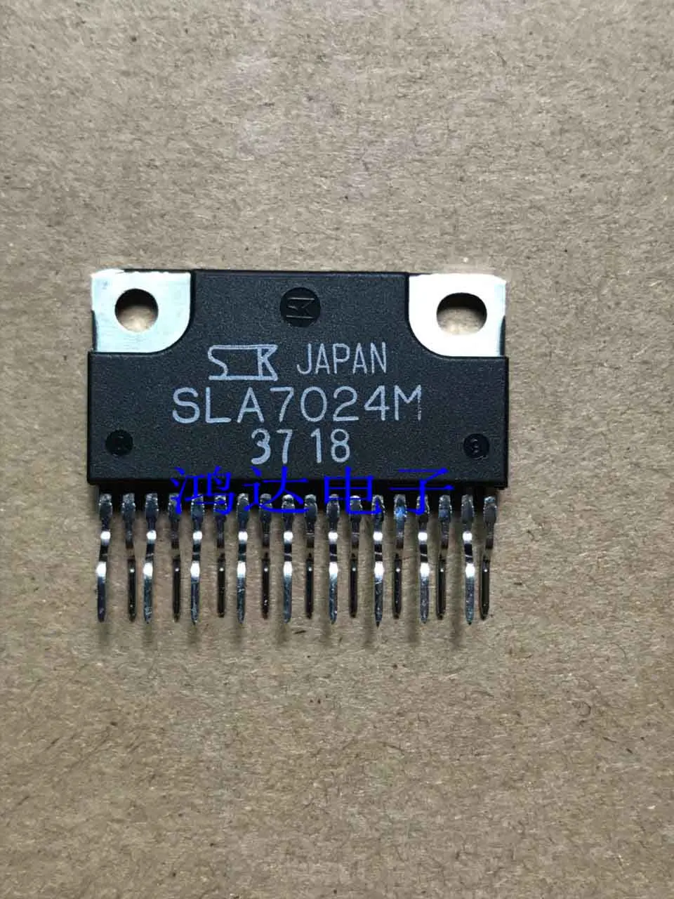 SLA7024M  / ZIP-18      10PCS