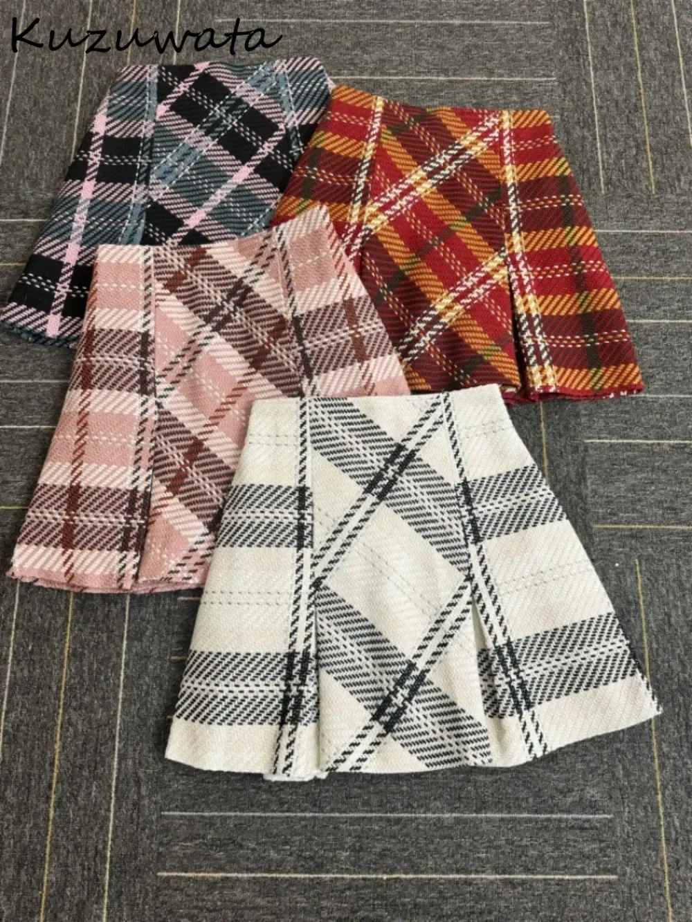 Kuzuwata Sweet Vintage Feminine Literary Short Falda Wool A-line High Waist All-match Mujer Faldas Japan Plaid Casual Moda Skirt