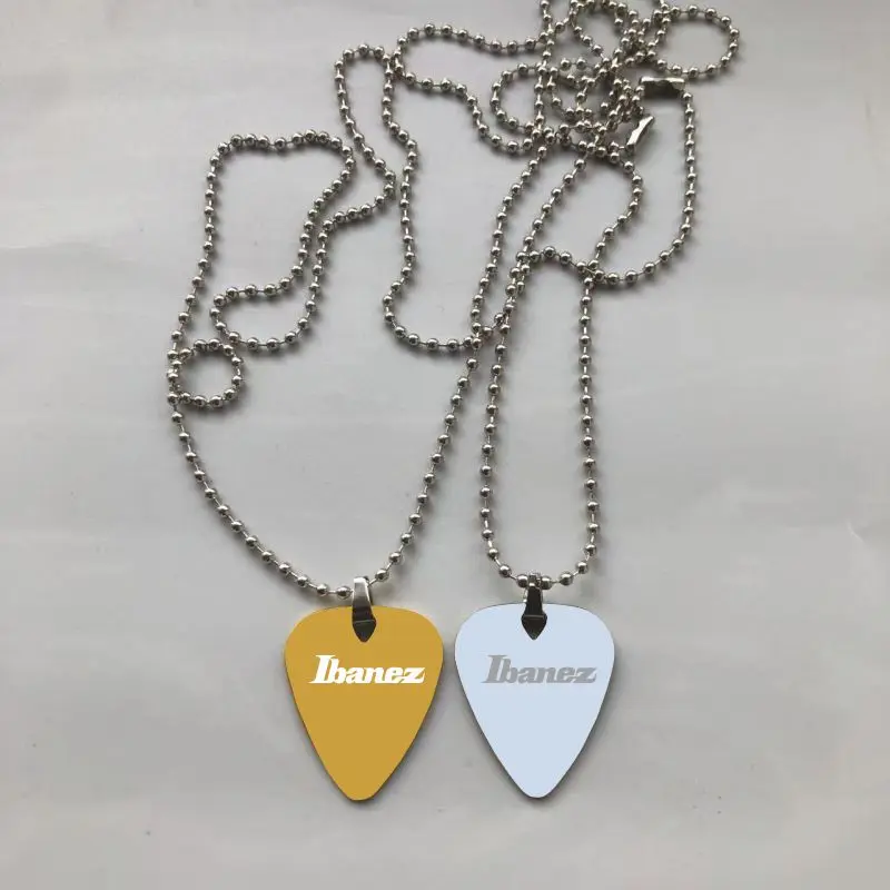 

Ibz necklace pick , zinc alloy metal 0.9mm Thick pick for guitar