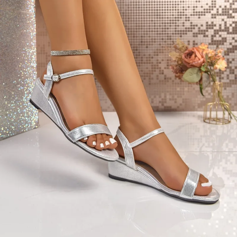 Fashion Wedge Sandals Summer New Round Toe One-line Buckle Soft Sole Non-slip Wear-resistant Kitten Heel Shoes view 2