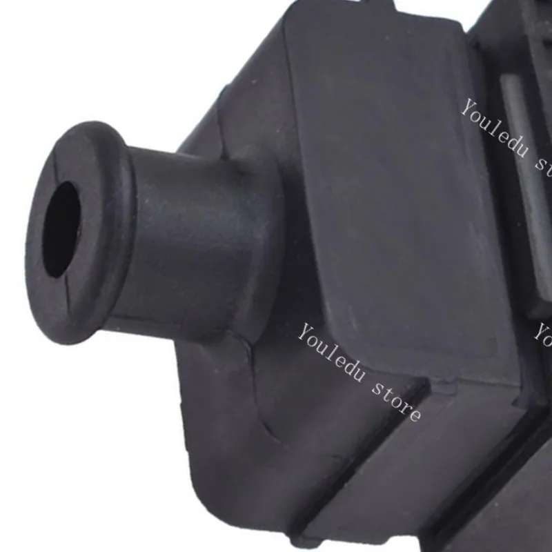 Suitable for Mercury outboard engine ignition coil 339-8357577A3 339-832757A