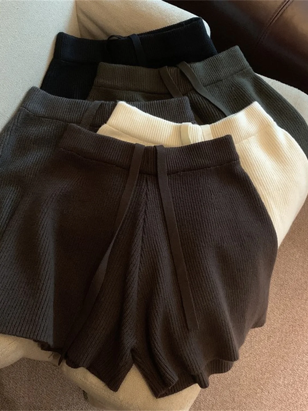 

Женские зимние модные корейские повседневные брюки-шорты с высокой талией, эластичные, широкие, вязаные, свободного кроя