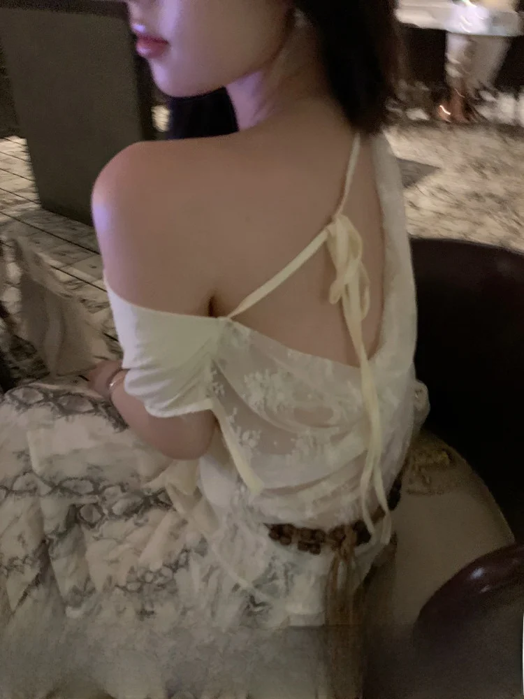 

YOLI Zhang Yuli Pure Desire Irregular oulder Knitted Top Svel Waist-Cinching Elegance Women's T-irt Korean Sle