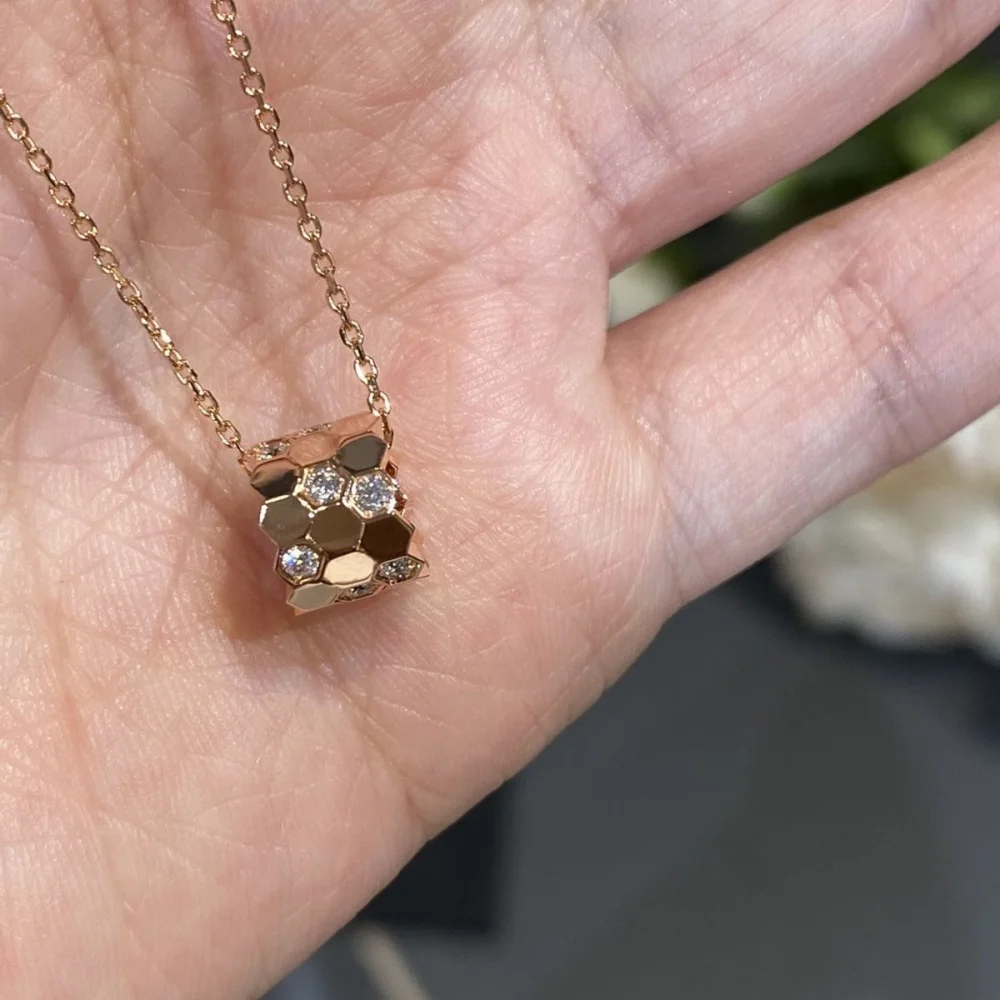 18K Vergoldete 925 Sterling Silber Diamant-Halskette der Honeycomb-Serie für Frauen, Kleine Größe 'Der Wabe des Liebes' als Urlaubsgeschenk – Detail 5