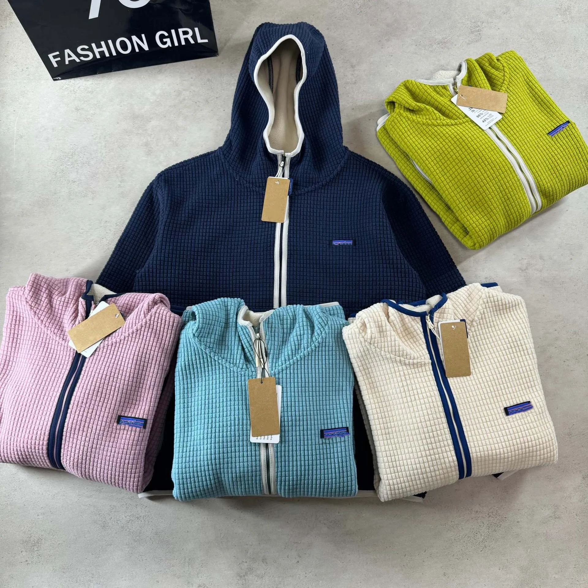 

Повседневная толстовка с капюшоном на флисовой подкладке, на молнии, теплая, для активного отдыха, из смесового хлопка и полиэстера