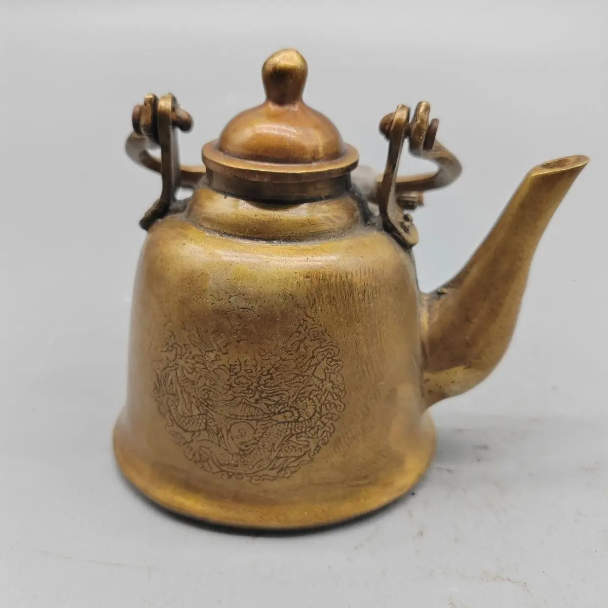 Antique Vintage Old Collection Brass Lifting Handle Teapot Collectible Water Wine Pot Home Decor Craft Sculpture Statue