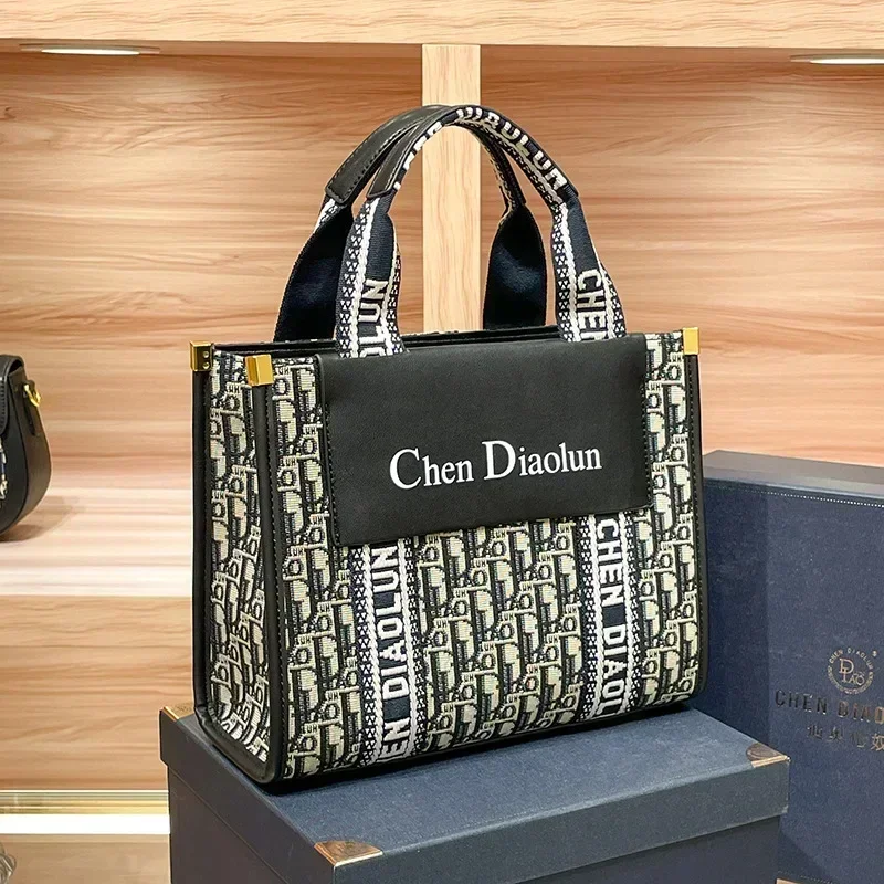 Famous Designer Luxury Brand Brand Embroidery Large Capacity Tote Bags High Quality Women Purse Handbags Shoulder Messenger Bags