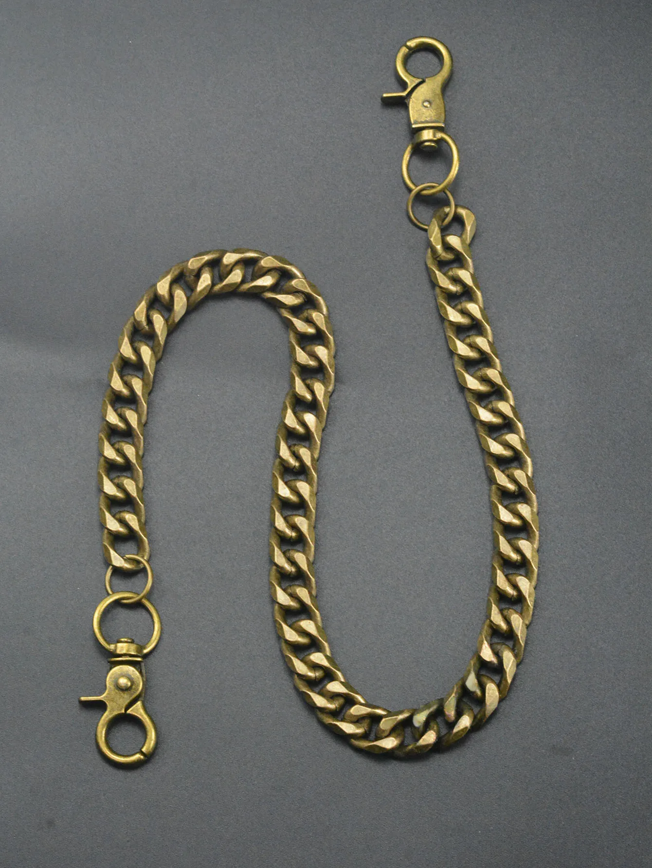 Hip-Hop 20-Zoll Lange Hose Trucker Biker Jeans mit 12mm Diamantschliff Kubanischer Kette, Krabben-Drehverschluss, Schlüsselanhänger, Bronze EDC Geschenk – Detail 3