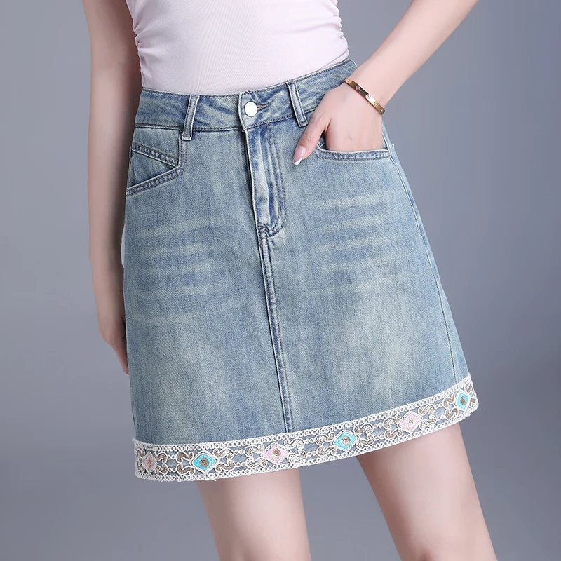 

ZUZK Retro Embroidered Lace Short Denim Skirt High Waisted Slimming Chinese Style A-line Wrapped Mini Denim Skirt Half Skirt