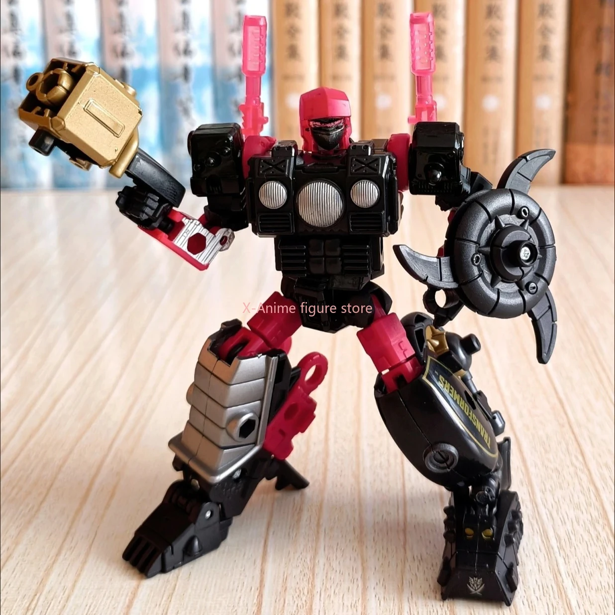 

Hasbro Transformers Toys Star Raider Road Pig Модель робота Legacy United Deluxe Class Аниме Фигурки Передвижная кукла в подарок