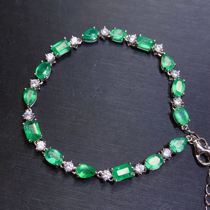 

New simple and exquisite natural Emerald Bracelet 925 sterling silver precious gem