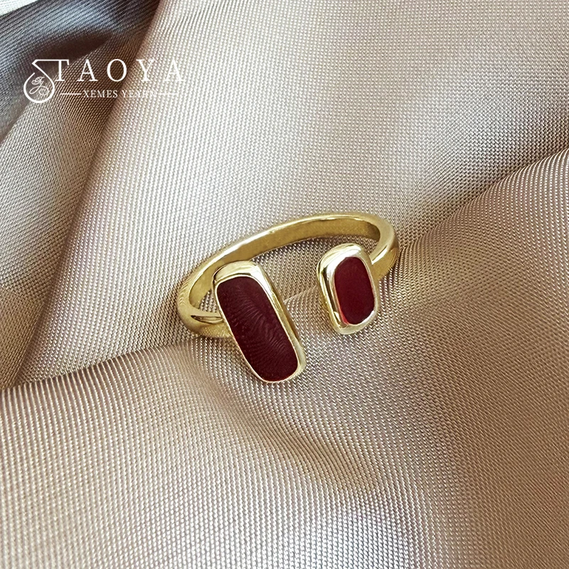 Wine Red Enamel Geometric Square Metal Open Rings For Women 2025 New Year Fashion Jewelry Party Girl's Gothic Finger Accessories