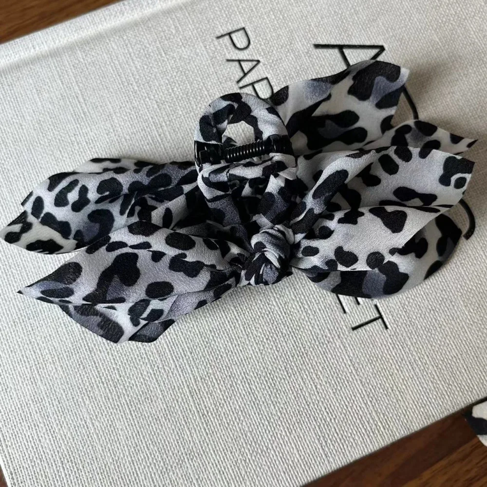 Retro Haarspange in Kaffeefarbe mit Cashew-Blumenmuster für Damen, trendige große Schleifen-Haarspange, Haarklammer für den Hinterkopf, Shark-Clip, Haar-Accessoires – Detail 19