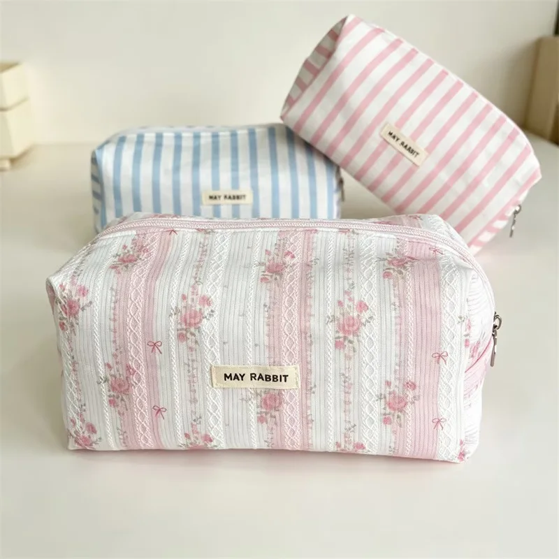 Korean Stripe Floral Makeup Bag Large Capacity Lightweight Zipper Pouch Multi‑Purpose Student Pen Case Toiletry Storage Bag