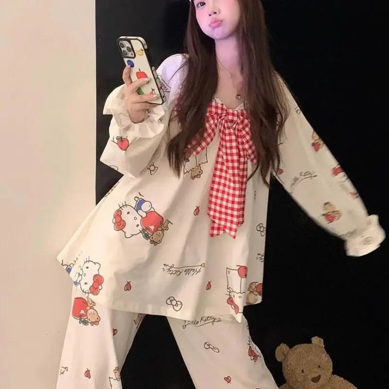 بيجامة سانريو بيجامات هالو كيتي للسيدات للربيع والخريف جديدة من الحرير الجليدي بأكمام طويلة طقم ملابس منزلية للطلاب للصيف