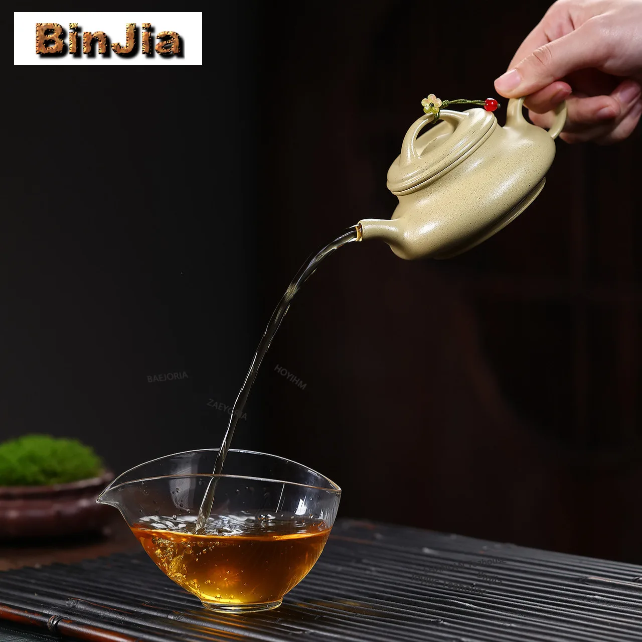 150ml Aesthetic Yixing Purple Clay Teapots Handmade Flying Handle Pot Raw Ore Benshan Green Mud Kettle With Strainer Zisha Tea