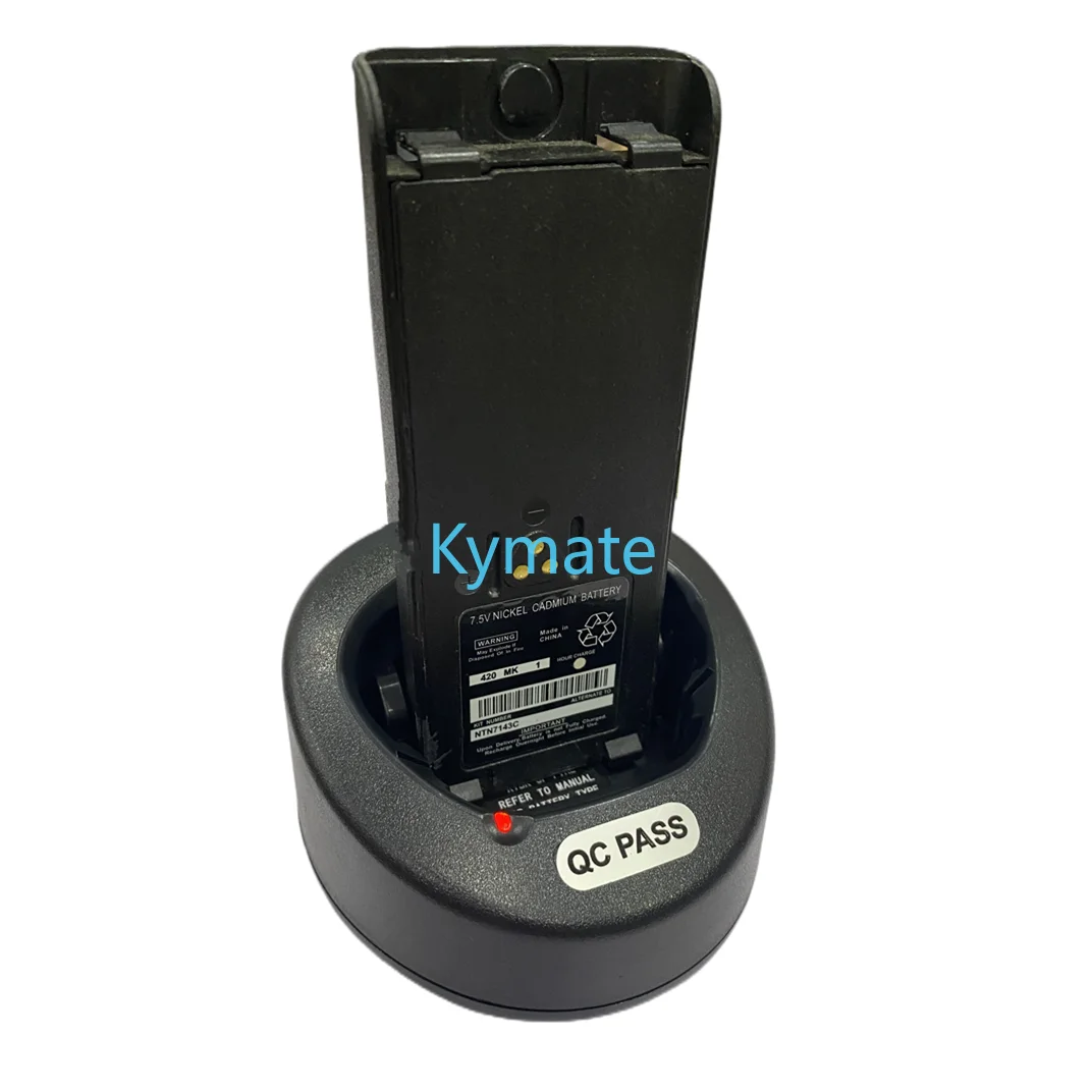 

NTN8831 Walkie Talkie Rapid Charger Base For MOTOROLA NNTN9858 HT1000 XTS3000 XTS3500 XTS1500 XTS2500 XTS5000 Two Way Radio