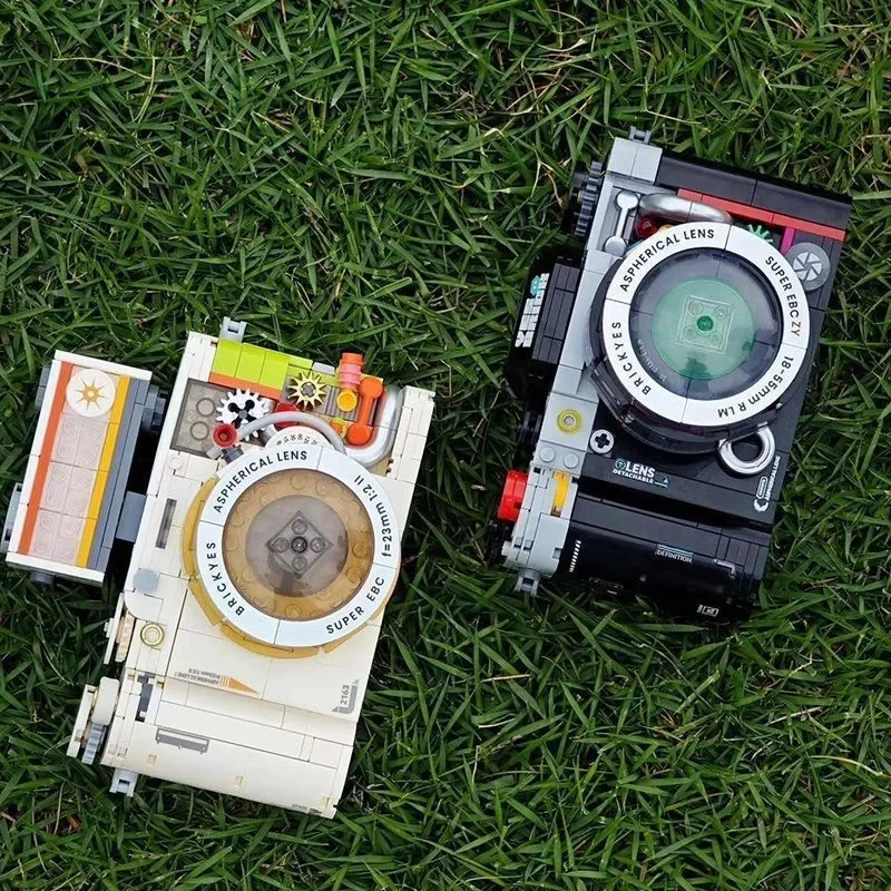 

Retro Camera Series Building Kit Construction Assembled Building Blocks Toy Set Collectible Model Birthday Gifts for Adults Kids