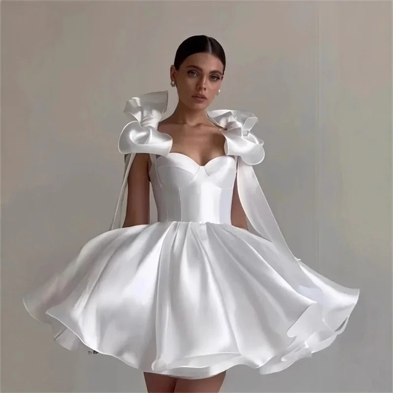 

Bow White Satin Prom Dress Sexy Stripe Sleeveless Short Mini Formal Wedding Guest Robes Lace Up Back Puffy Party Bridal Gown
