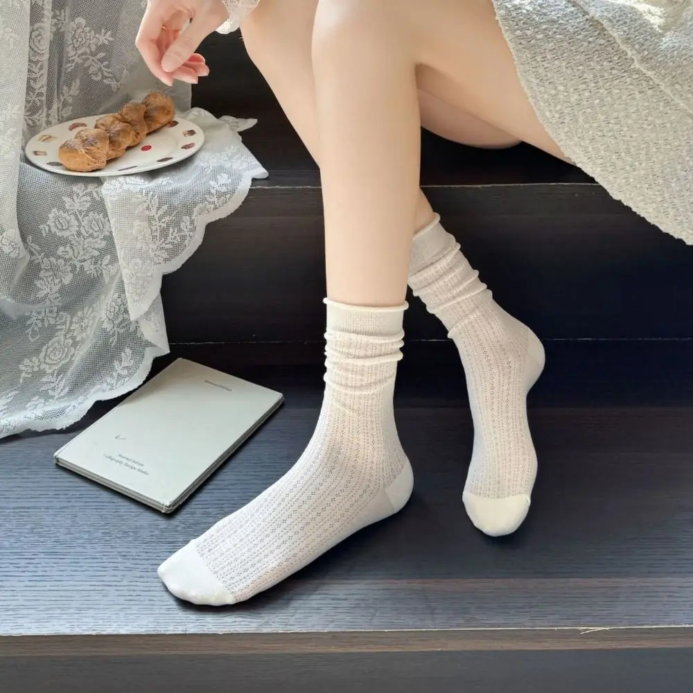 

2Pairs Hollow Out Sweet White Socks Lingge Heart Mid-calf Cotton Socks Hosiery Thin Ruffle Tube Socks Women Summer Autumn