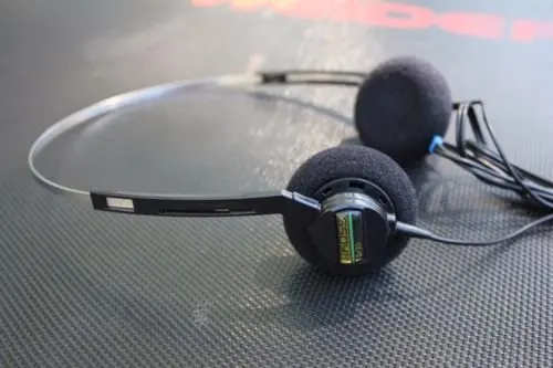 أجزاء لتصليح وسادات الأذن باستخدام سوني من من من من حيث صوفي وصلي ، و 20 سماعة رأس من الإسفنج ، و 42 إسفنجة ، و 5 أزواج