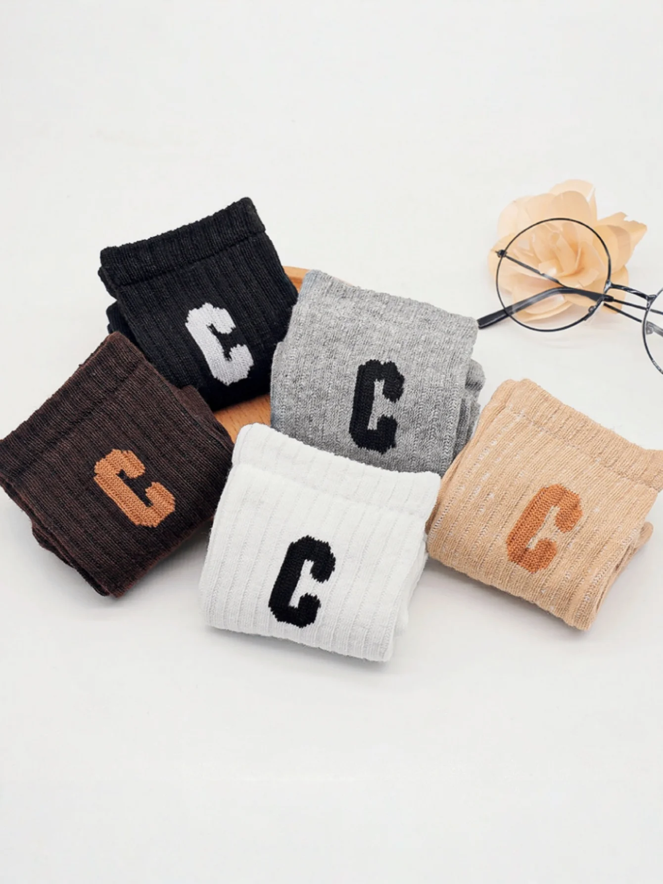 Calcetines de otoño e invierno, modernos, versátiles, con letras, longitud media pantorrilla, estilo universitario, internet-famou