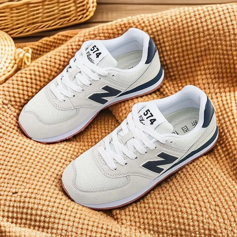 

574 .Everyday Ease: Soft-Sole Sports Shoes for Ultimate Versatile Comfort