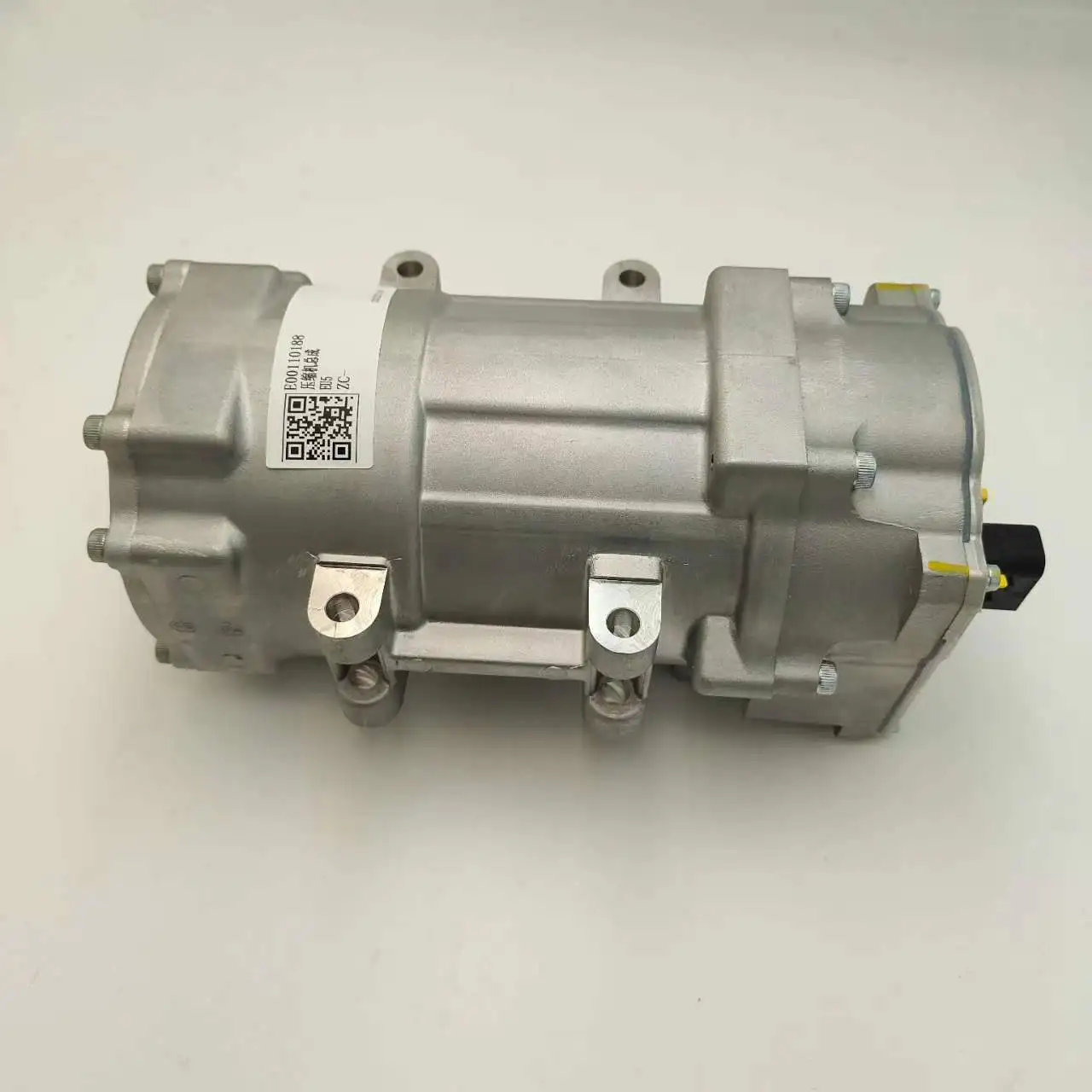 

OE E00110188,Wholesale high-quality auto parts, applicable to BAIC New Energy EU5 electric vehicle compressor