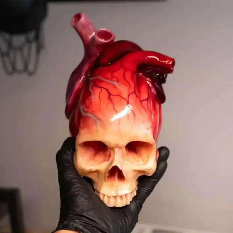 Skeleton Figurines Resin Hand Crafts Statue Heart Skull Halloween Heart Skull Horrible Ornaments For Home Desk Decor Car Display