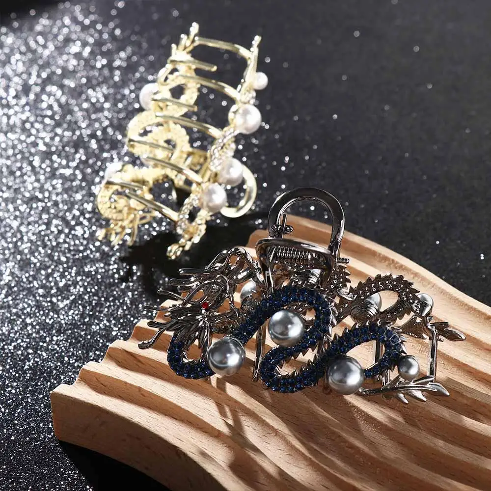 Cute Pearl Zodiac Dragon Hair Claw New Year Headwear Grab Clip Animal Hair Clip Hairpin Headdress Rhinestone Shark Clip Daily