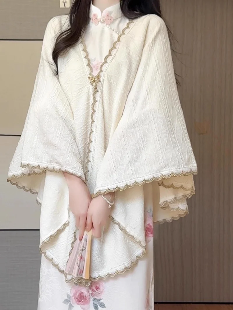 

Republic Of China Style Beige Lace Shawl For Women 2025 New Cheongsam Coat With Tassels Elegant Cloak Autumn And Winter w1026