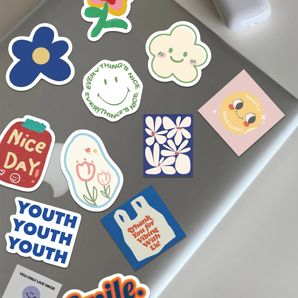 90pcs Cute Flower Smile Face Sticker Colorful Cool Decal For Phone iPad Laptop Envelope Label Decoration Sticker Student Reward