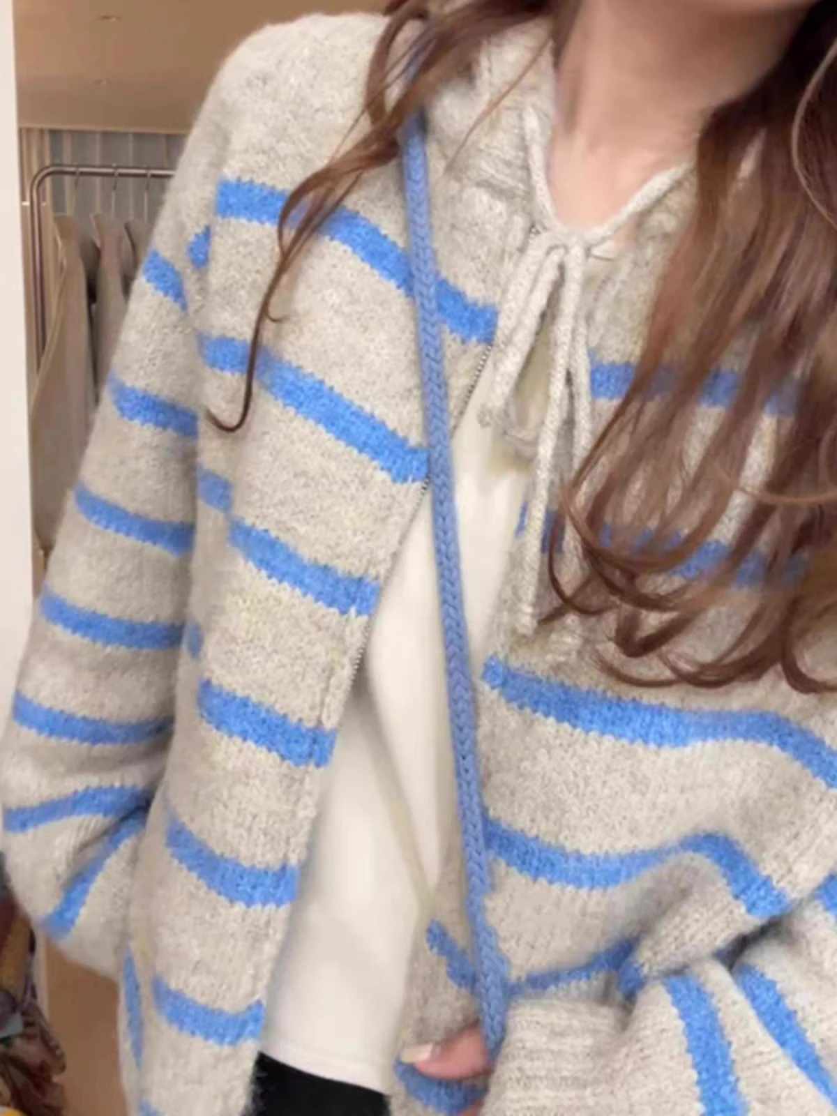 Ladies' Hooded Long Sve Striped Color Blo Knitwear Spring Autumn New Sle Unique Beautiful Top Soft Korean Loose Fit