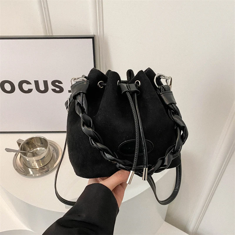 Retro Fashionable Drawstring Bucket Bags For Women Korean Simple Casual Shoulder Crossbody Bag New Versatile Female Handbags