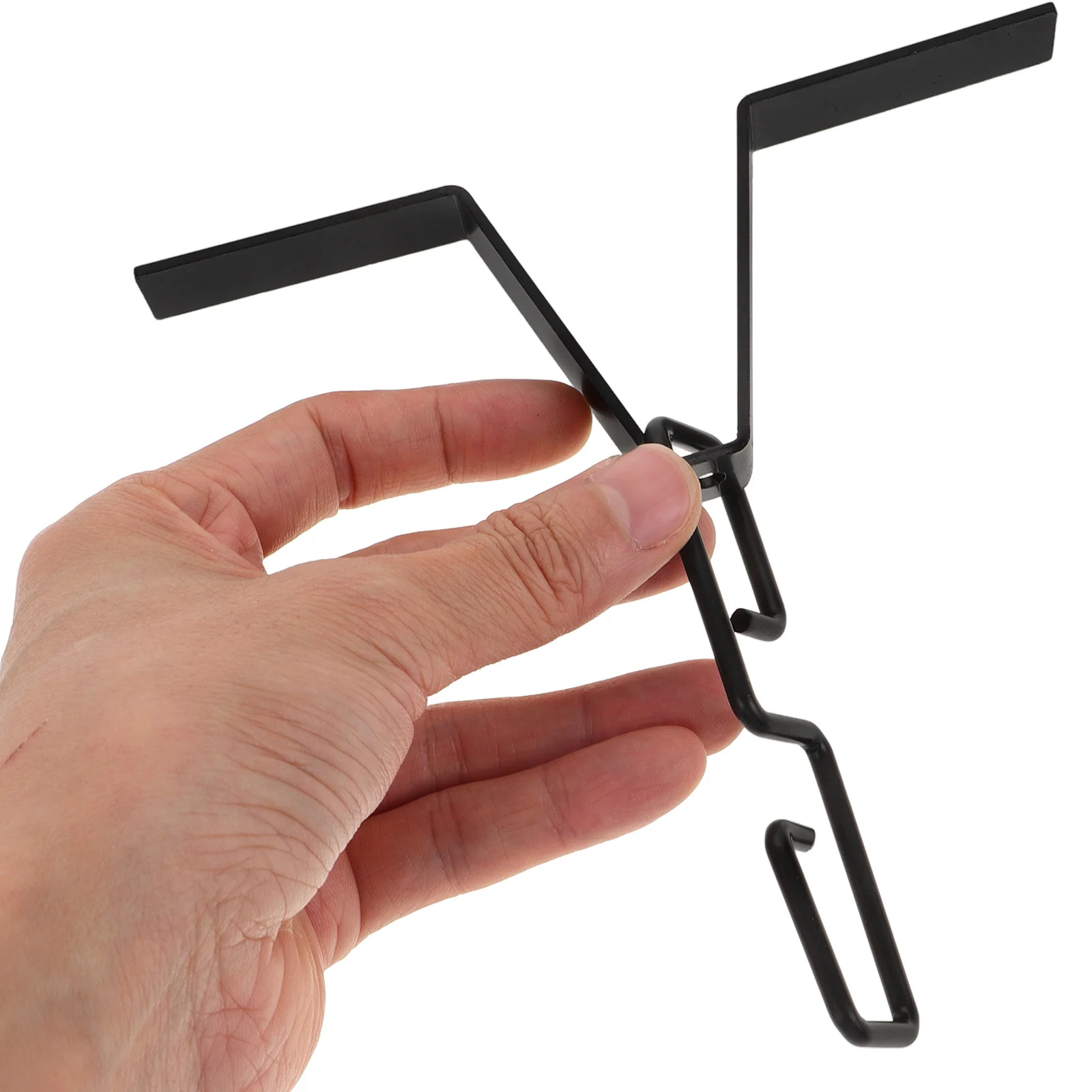 

2Pcs Rain Chain Adapter Hooks Black Decorative Metal Gutter Clip for Outdoor Rainwater Drainage and Chain Installation