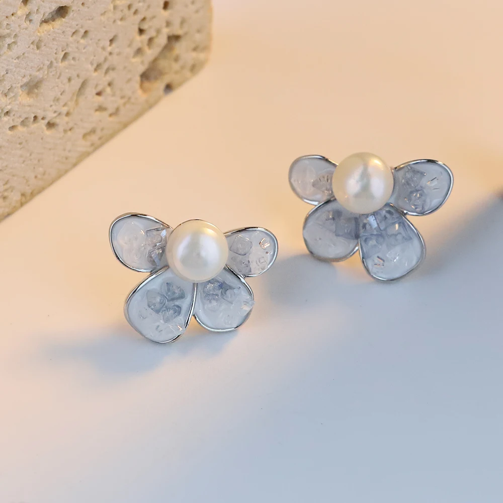 

2025 Trendy Bohemian Aqua Petal Earrings, 925 Silver Plated Resin Drop Pearl Jewelry, Minimalist Floral Hoops for Women Daily