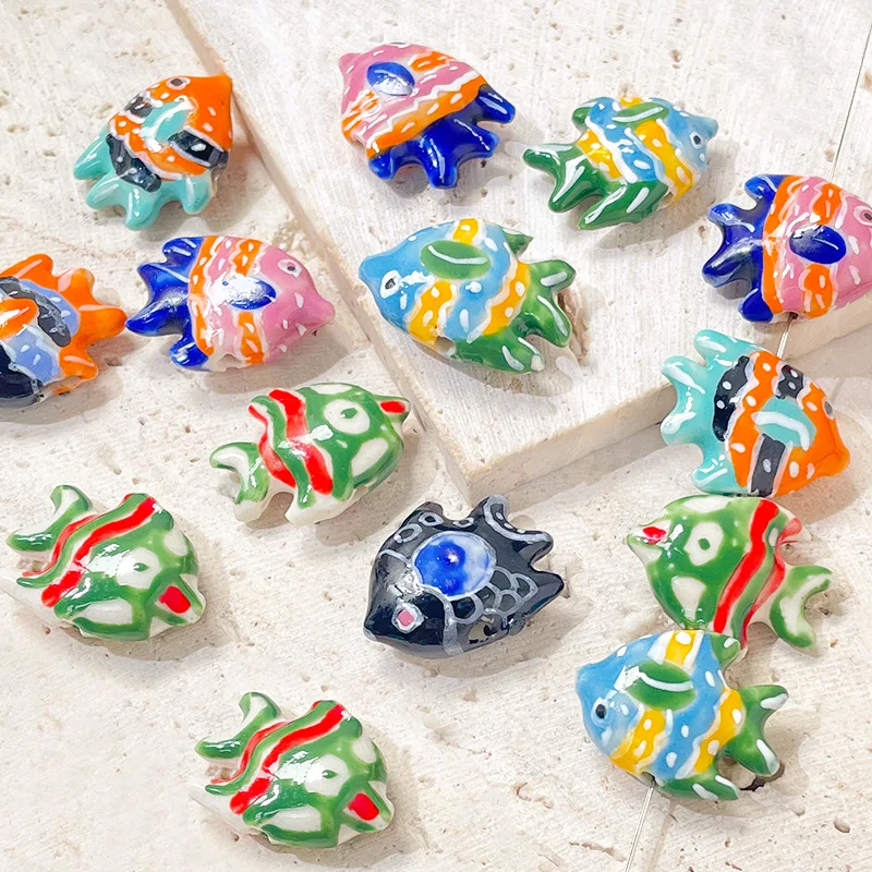 2pcs Ceramic Beads 23mm Hand Painted Deep Sea Fish Tropical Fish Shape Spacer Bead for Jewelry Making DIY Bracelet Drop Earrings