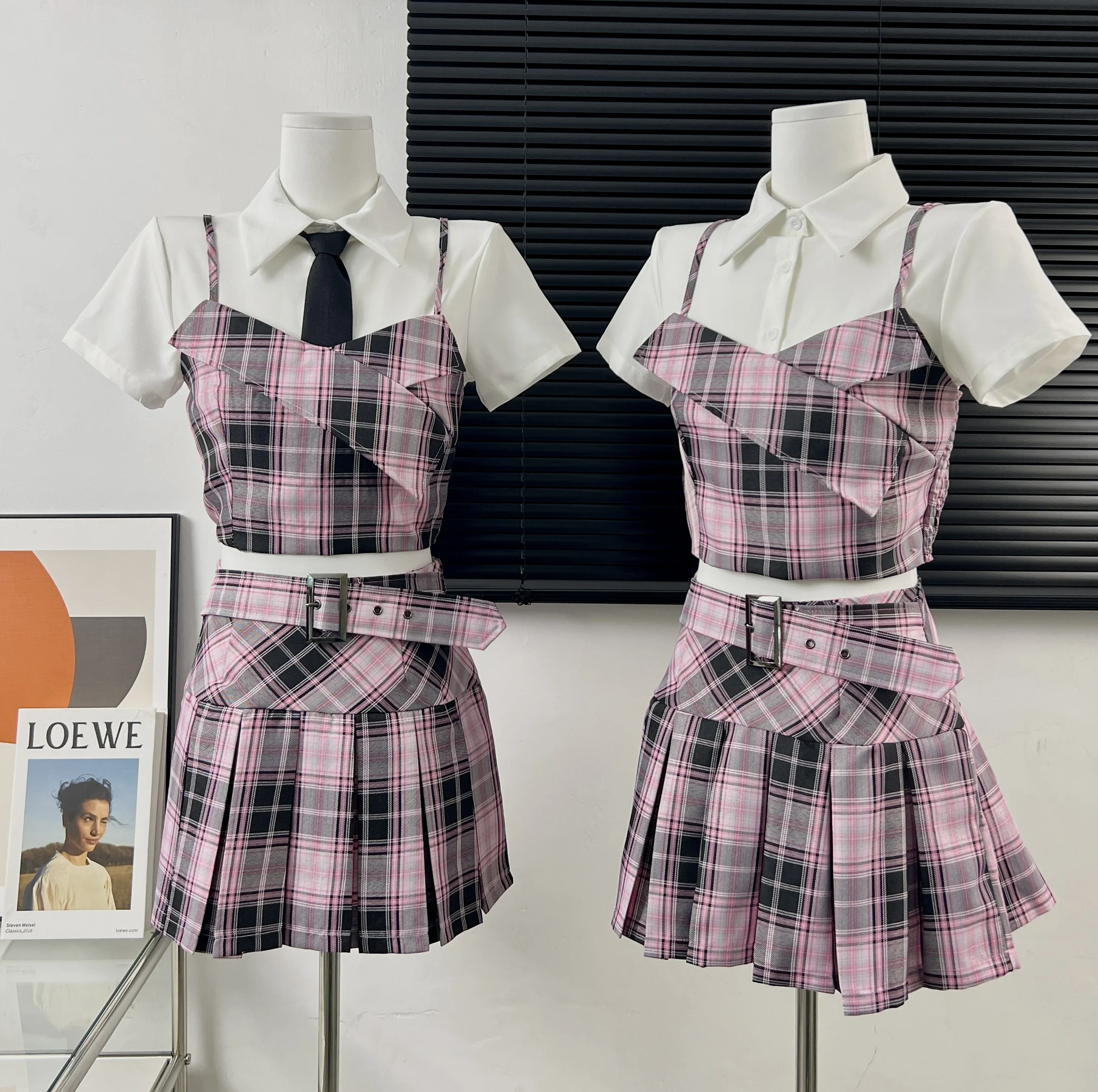 

Summer Hot Girl Preppy Style JK Uniform Suit Women Korean Sweet Plaid Vest Slim Shirt Mini Pleated Skirt Three-Piece Set Women