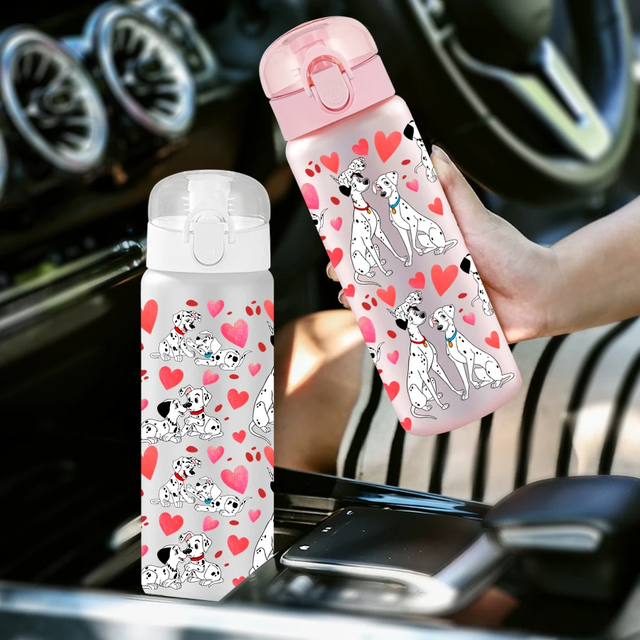 1 Stück Disney Dalmatiner Liebesmuster 26 Unzen Kunststoff Wasserflasche Outdoor Sport Wasserbecher Geburtstags-/Heimkehrgeschenk