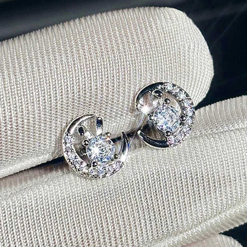 Huitan Dainty Sweet Rabbit Shaped Stud Earrings for Women Shiny CZ Exquisite Ear Accessories Delicate Lovely Jewelry for Party