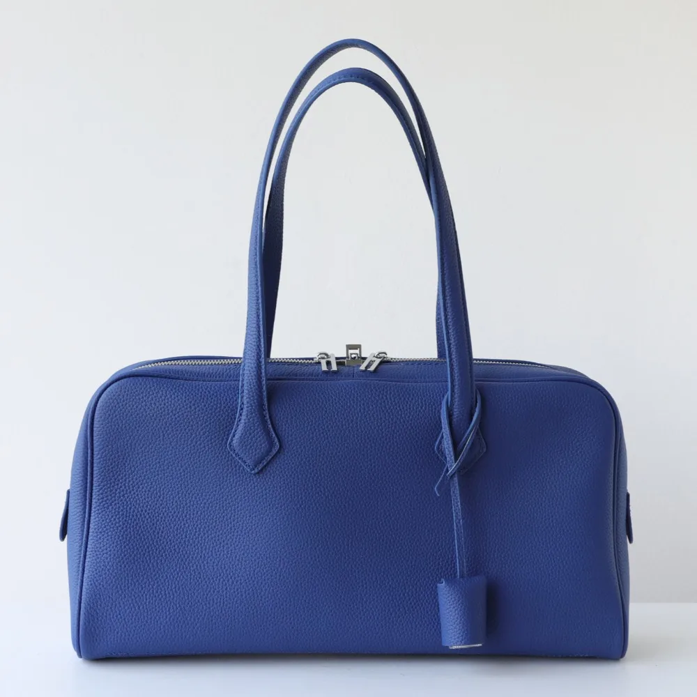 

Premium Commuting Versatile Women's Hand-held Shoulder Large-capacity Women's Bag Fashion Simple Texture Unique Casual Daily