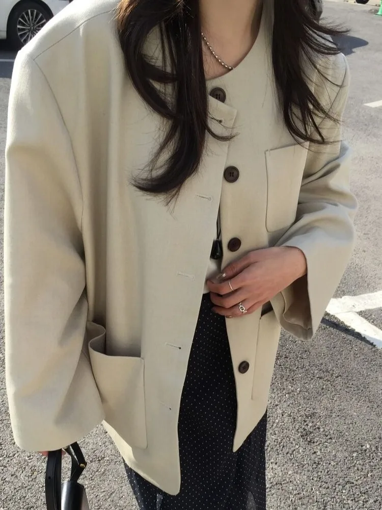 Fashionable Green Suit Jacket Women's round Neck Coat White Enhancing Retro Style Korean Design Commute Appropriate